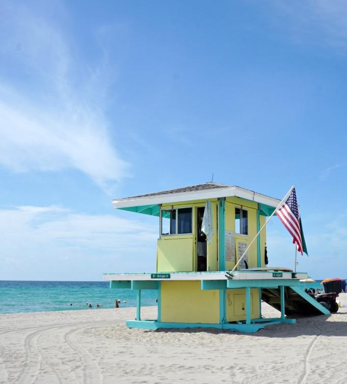 Miami Beach Liuard Stands The Best Beaches In World Miami Beach Liuard Stands The Best Beaches In World