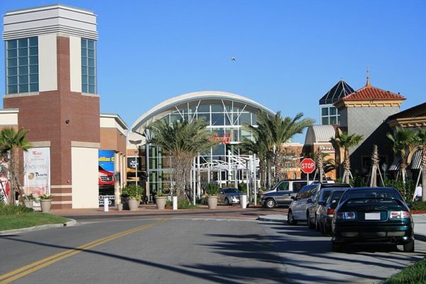 mall in brandon, florida