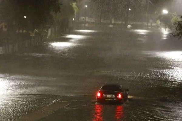 flooding in Tampa Bay