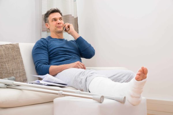 broken leg pedestrian accident