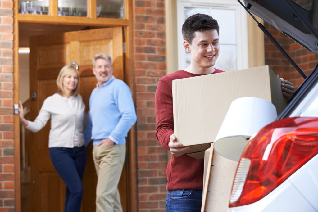 Adult Son Moving Out Of Parent's Home To College